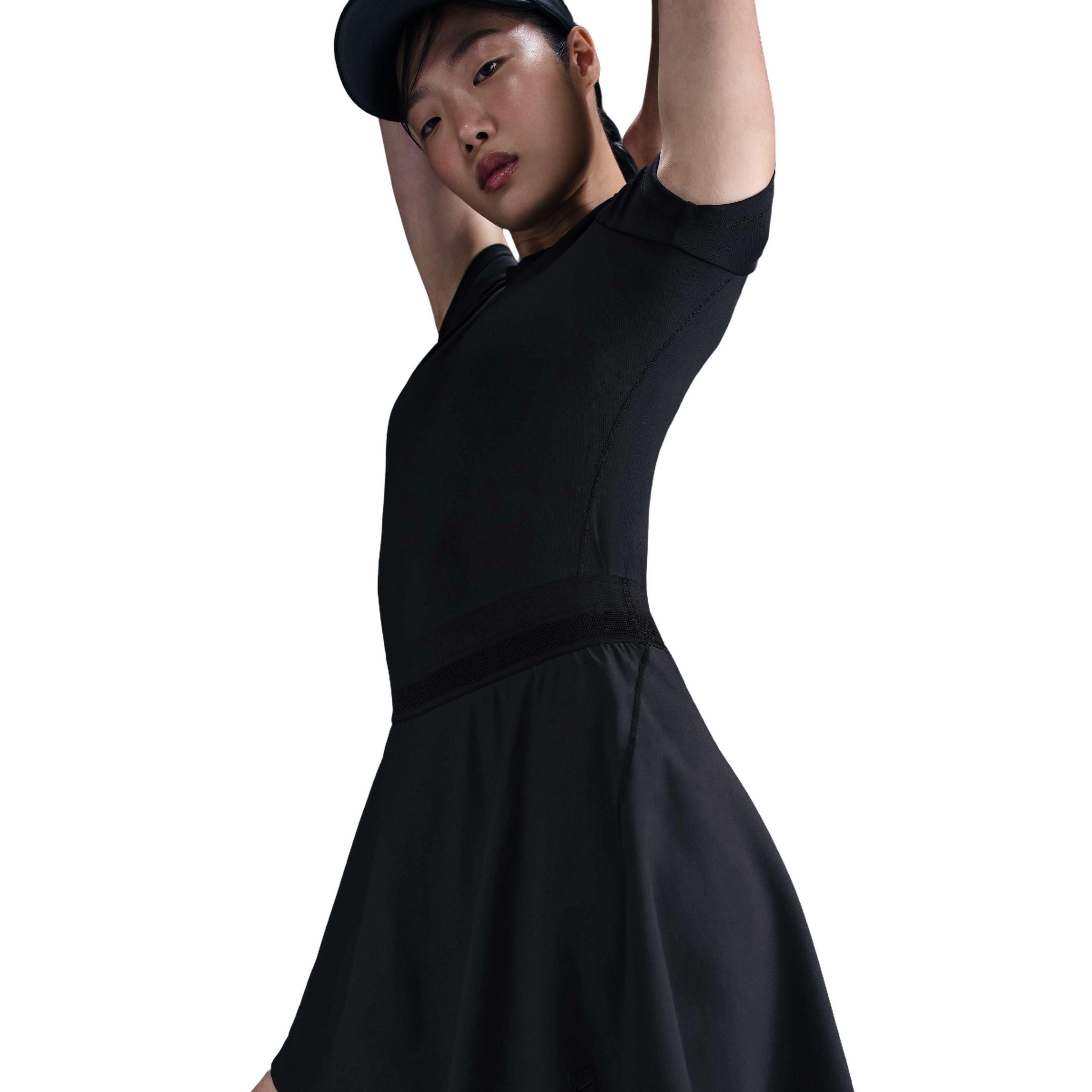 Nike Women's Court Dri-Fit Advantage Ace Skirt-Black